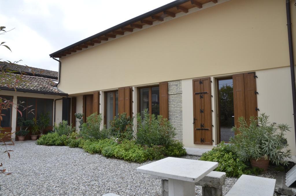 Canneto sull'Oglio 9 Muse Bed And Breakfast מראה חיצוני תמונה