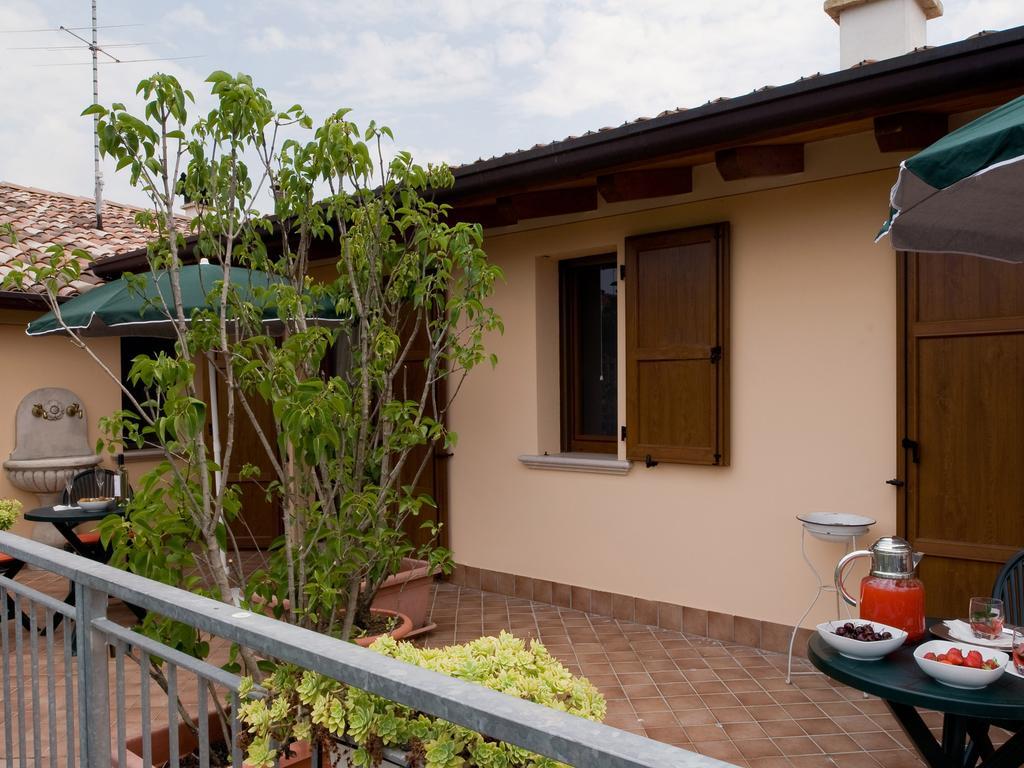 Canneto sull'Oglio 9 Muse Bed And Breakfast מראה חיצוני תמונה