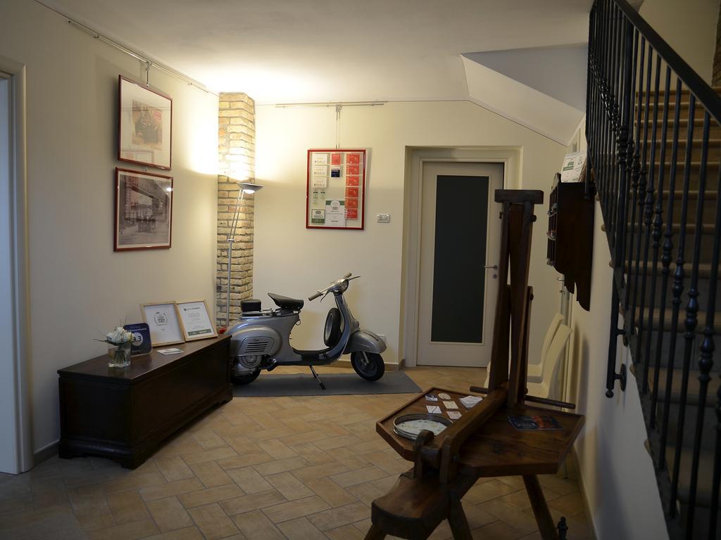 Canneto sull'Oglio 9 Muse Bed And Breakfast מראה חיצוני תמונה
