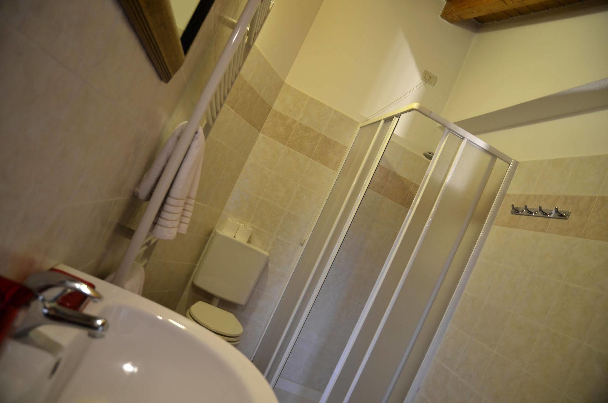Canneto sull'Oglio 9 Muse Bed And Breakfast מראה חיצוני תמונה