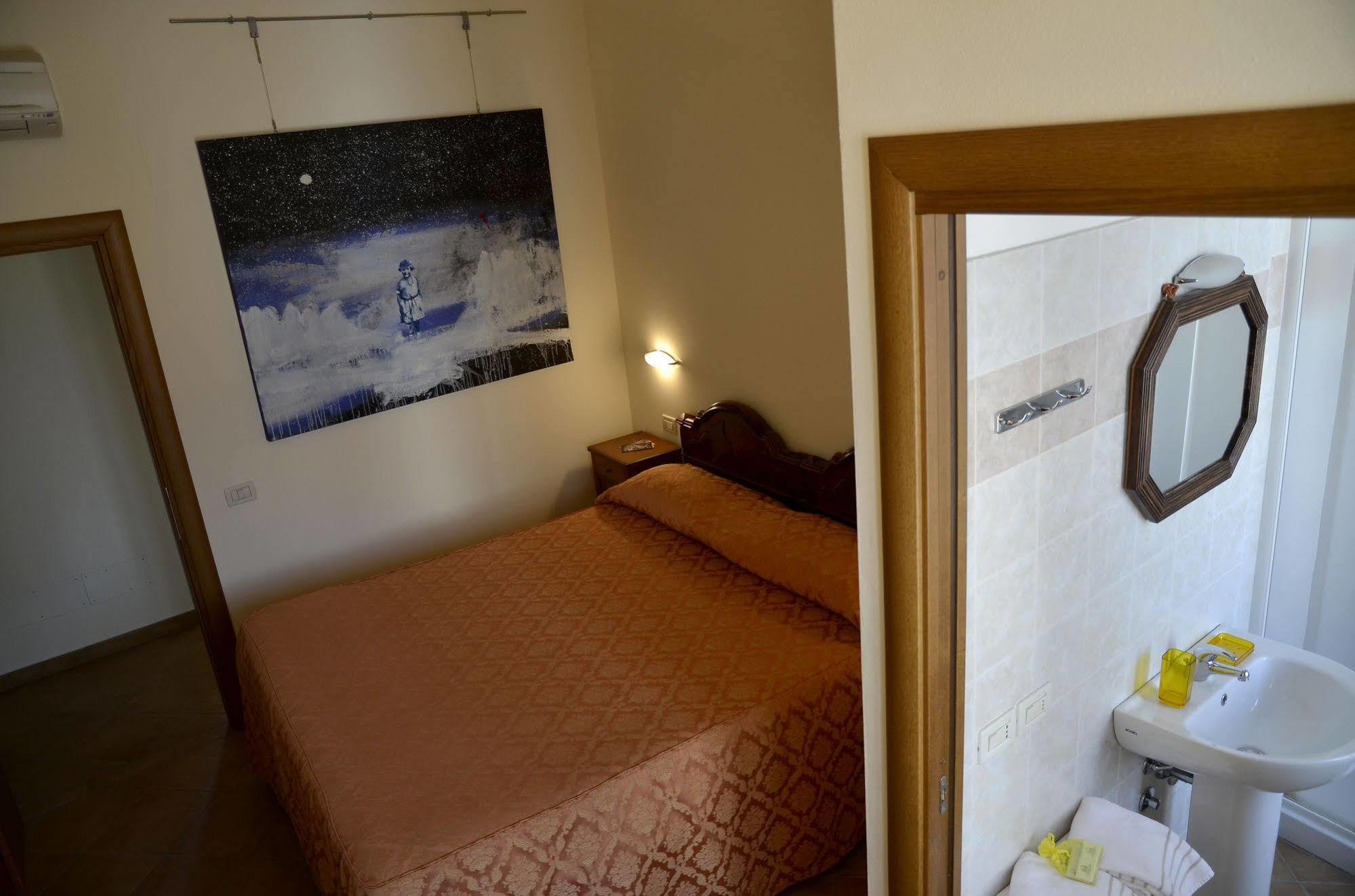 Canneto sull'Oglio 9 Muse Bed And Breakfast מראה חיצוני תמונה