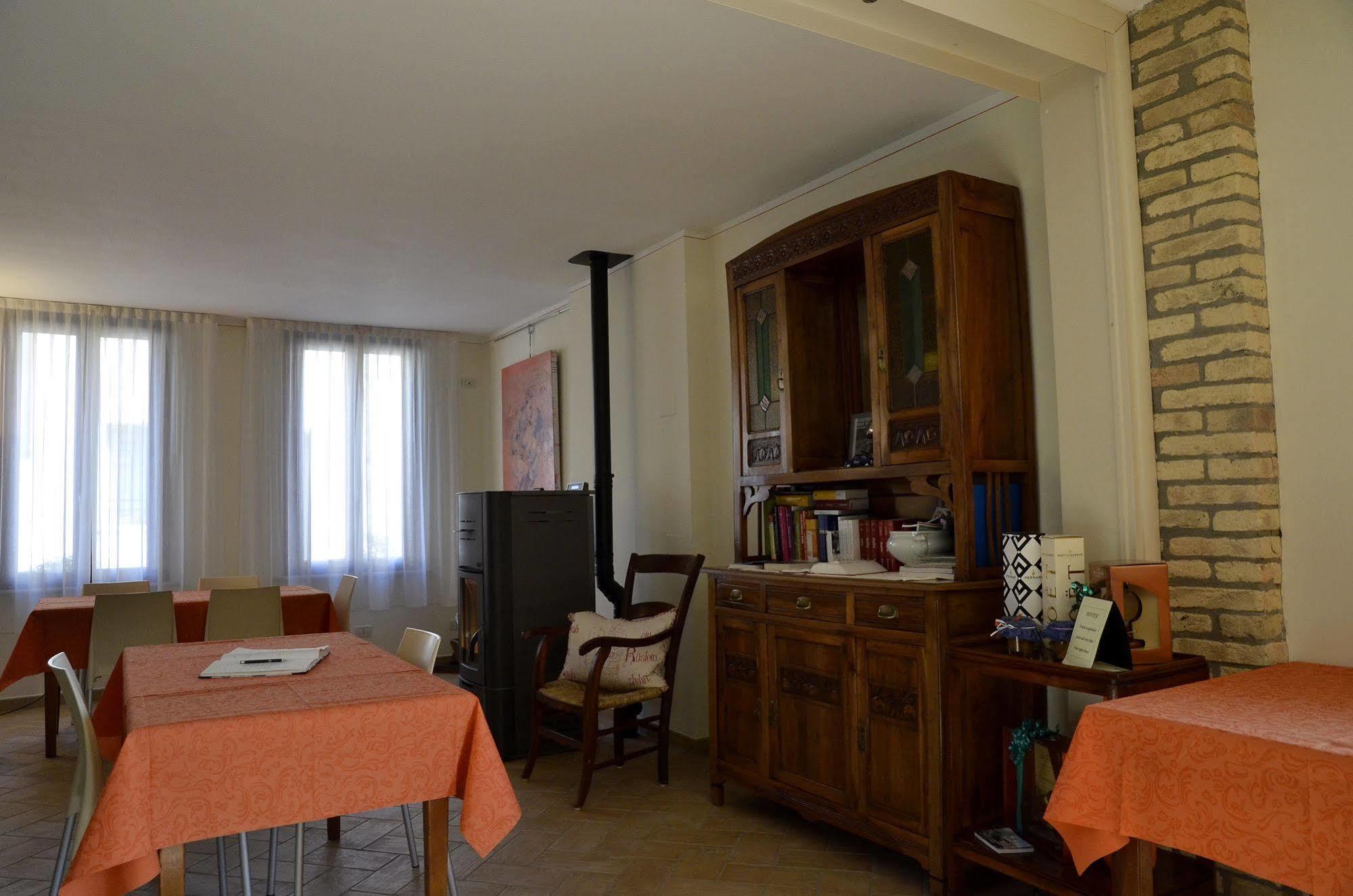 Canneto sull'Oglio 9 Muse Bed And Breakfast מראה חיצוני תמונה